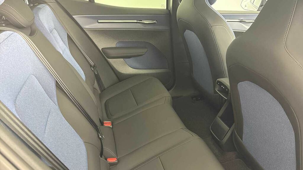 Volvo EX30 Ultra, Single Motor Extended Range Delivery Milea Grey #6