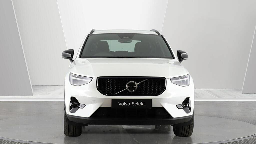 Volvo XC40 Plus, B3 Mild Hybrid, Dark Rear Camera, H White #6