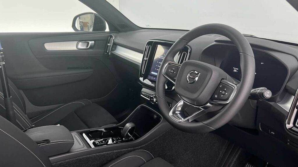 Volvo XC40 Plus, B3 Mild Hybrid, Dark Forset Lake, R #4