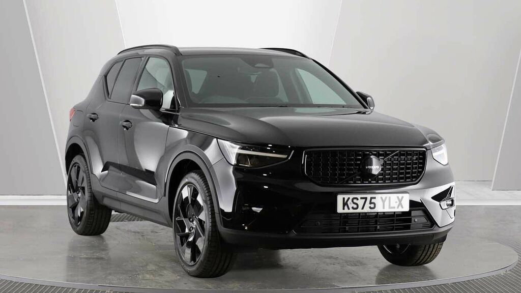Volvo XC40 Black Edition Plus, B4 Mild Hybrid, Black