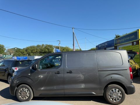 Peugeot Expert 2.0 Bluehdi Professional 120 Bhp L2 H1 Euro 6 Ulez Blue #8