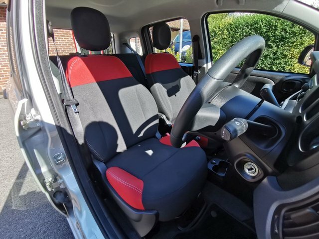 Fiat Panda Panda City Life Mhev White #11