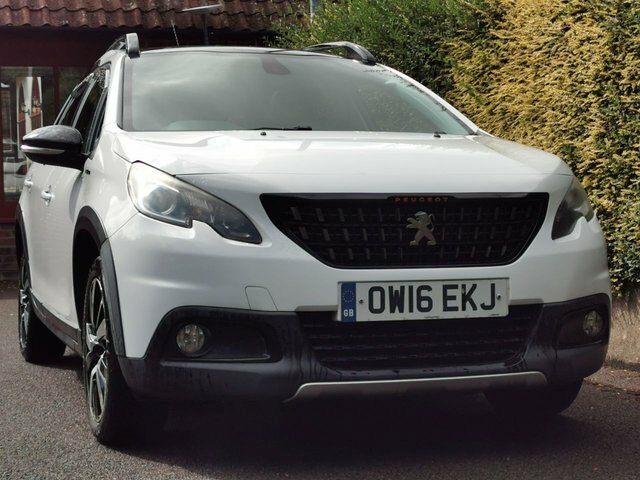 Peugeot 2008 Bluehdi Gt Line Suv White #6