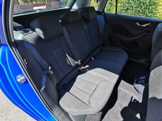 Skoda Kamiq 1.0 Tsi Se Dsg Hatchback Red #31