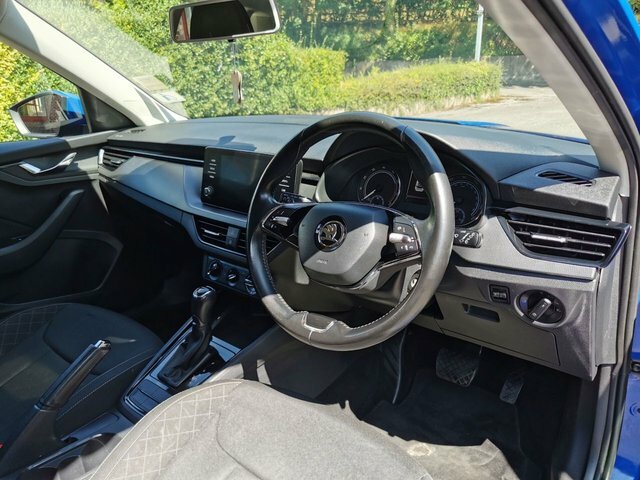 Skoda Kamiq 1.0 Tsi Se Dsg Hatchback Red #8