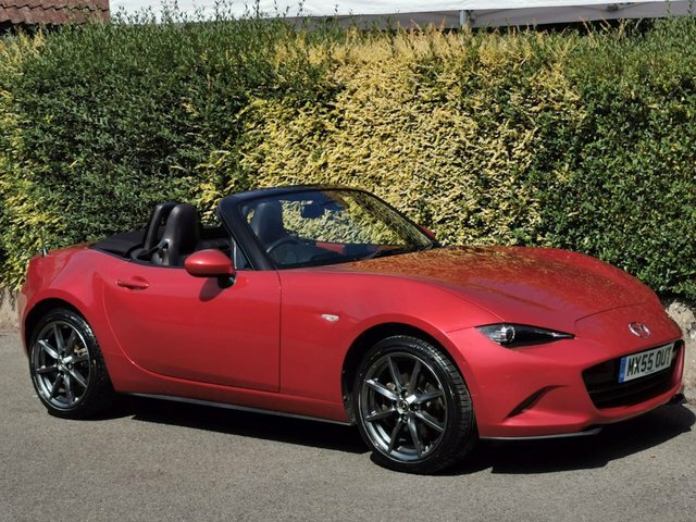 Mazda MX-5 Skyactiv-g Sport Nav Convertible Red #4