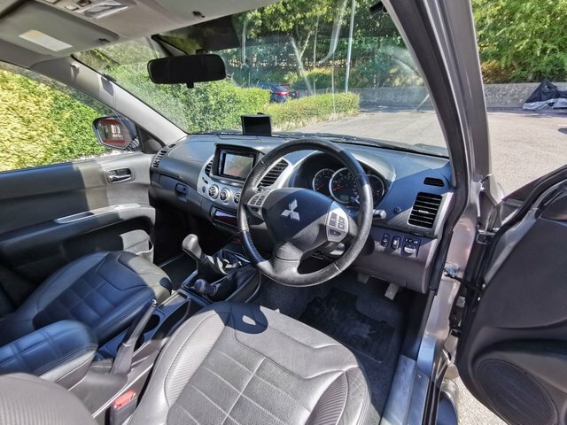 Mitsubishi L200 Pickup 2.5 Di-d Barbarian 4Wd Euro 5 Lb 201 Black #8