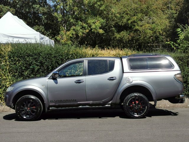 Mitsubishi L200 Pickup 2.5 Di-d Barbarian 4Wd Euro 5 Lb 201 Black #22