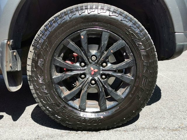 Mitsubishi L200 Pickup 2.5 Di-d Barbarian 4Wd Euro 5 Lb 201 Black #38