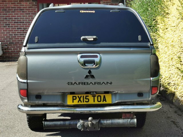 Mitsubishi L200 Pickup 2.5 Di-d Barbarian 4Wd Euro 5 Lb 201 Black #29