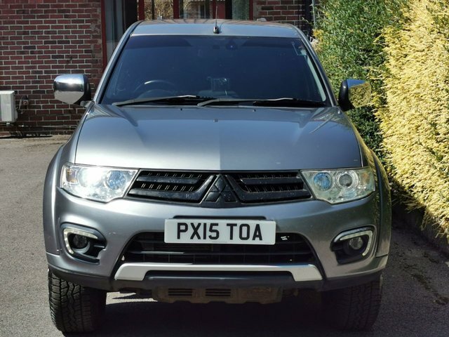 Mitsubishi L200 Pickup 2.5 Di-d Barbarian 4Wd Euro 5 Lb 201 Black #14