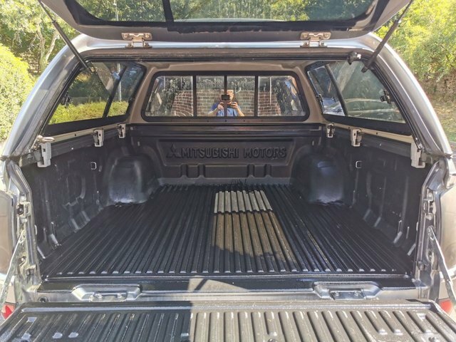Mitsubishi L200 Pickup 2.5 Di-d Barbarian 4Wd Euro 5 Lb 201 Black #31