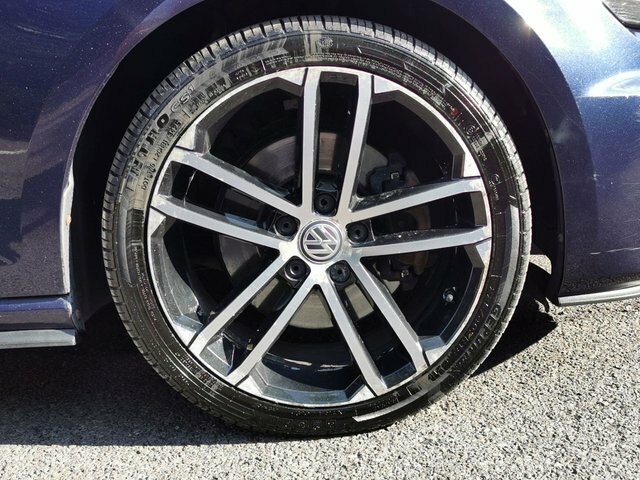 Volkswagen Golf Estate 1.6 Tdi Bluemotion Euro 5 Ss 20146 Black #36