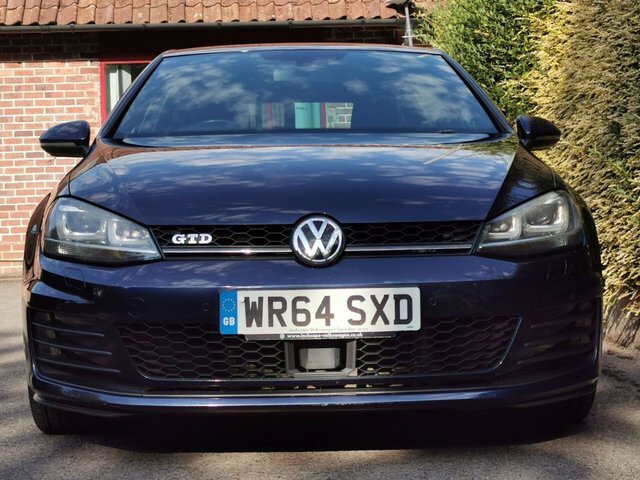 Volkswagen Golf Estate 1.6 Tdi Bluemotion Euro 5 Ss 20146 Black #14