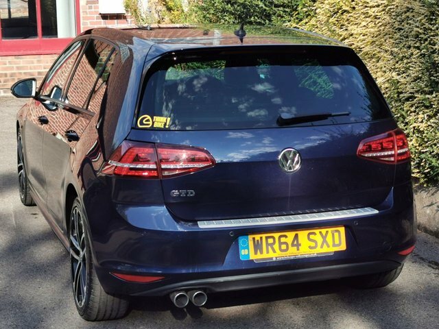 Volkswagen Golf Estate 1.6 Tdi Bluemotion Euro 5 Ss 20146 Black #23