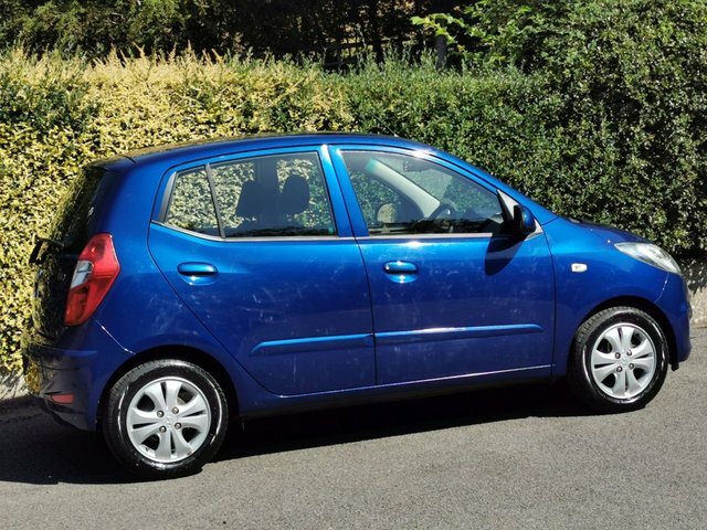 Hyundai I10 1.2 Classic Hatchback Euro 5 85 Red #35