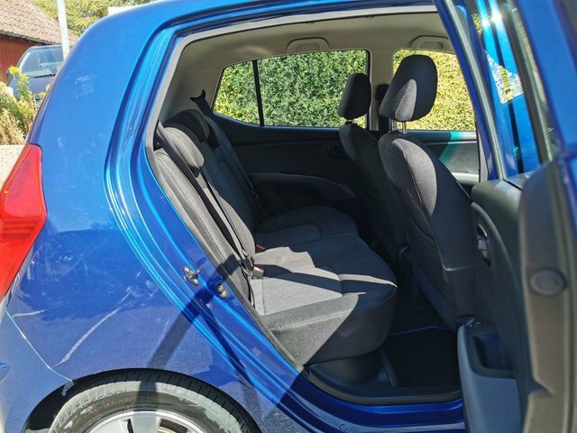 Hyundai I10 1.2 Classic Hatchback Euro 5 85 Red #33