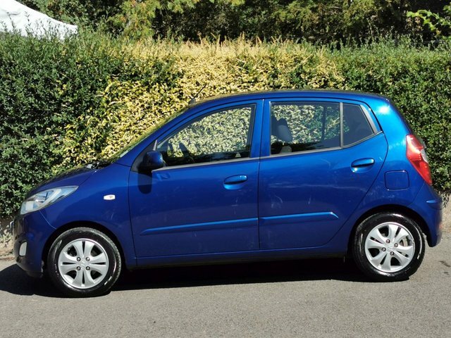 Hyundai I10 1.2 Classic Hatchback Euro 5 85 Red #21