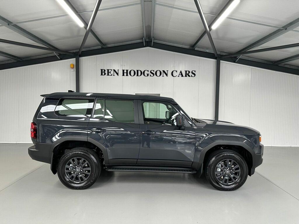 Toyota Land Cruiser 2.8D Panel Van Grey #4