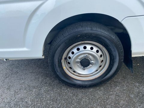 Suzuki Carry 0.6 Van White #3