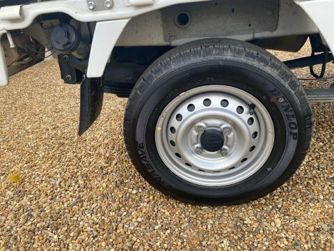 Suzuki Carry 0.6 Van White #4