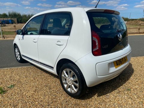 Volkswagen Up 1.0 High Up White #5