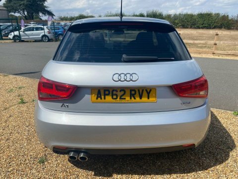 Audi A1 1.6 Tdi Sport Sportback Euro 5 White #7