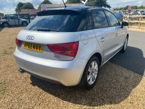 Audi A1 1.6 Tdi Sport Sportback Euro 5 White #6