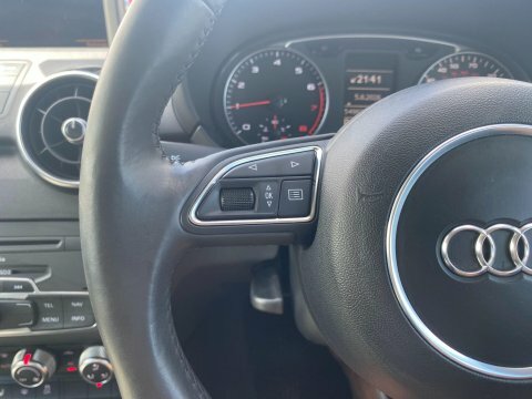Audi A1 1.6 Tdi Sport Sportback Euro 5 White #21
