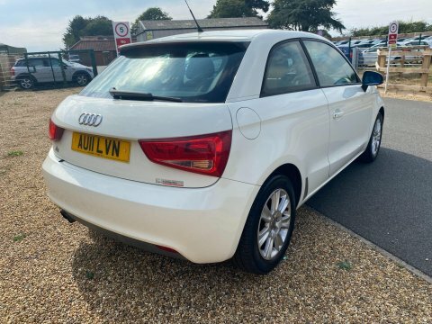 Audi A1 1.4 Tfsi Sport White #6