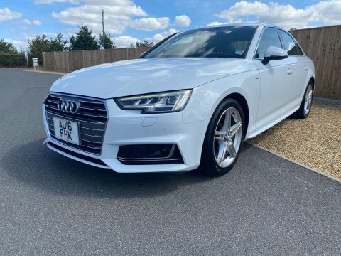 Audi A4 2.0 Tfsi S White #2