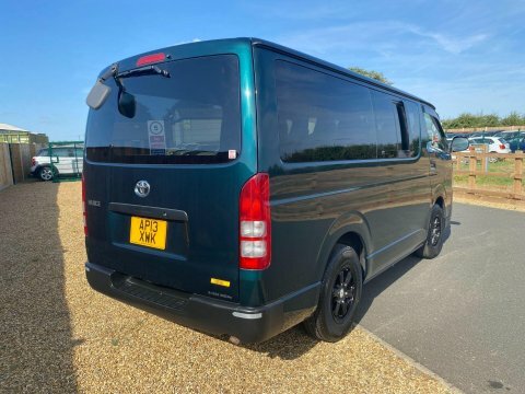 Toyota HiAce 2.0 Dx Green #6