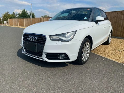 Audi A1 1.4 Tfsi Sport Sportback Euro 5 White #2