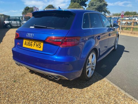 Audi S3 2.0 Tfsi Sportback Blue #6