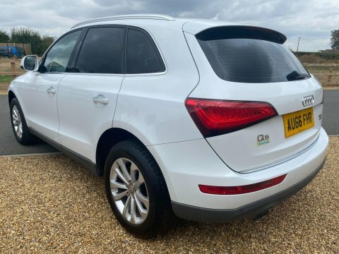 Audi Q5 2.0 Tfsi Se White #5