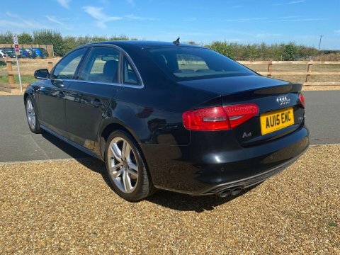 Audi A4 2.0 Tfsi S AU15EWC Black #5