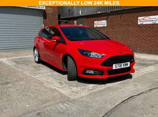 Ford Focus 2.0 Tdci St-3 Hatchback Euro 6 Red