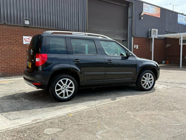 Skoda Yeti 1.8 Tsi Elegance Suv 4Wd Euro 5 HK11SJU Black #5