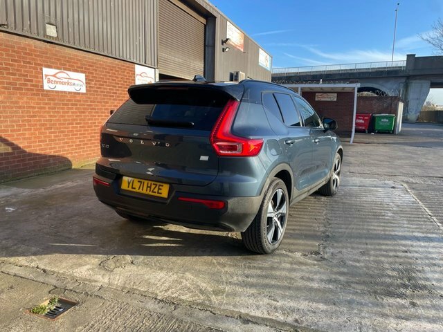 Volvo XC40 1.5H T4 Recharge 10.7Kwh R-design Suv P Blue #3
