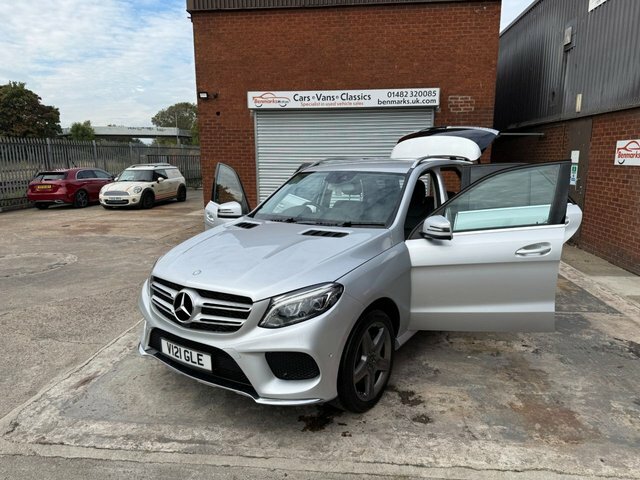 Mercedes-Benz GLE Class Gle250d Amg Line Premium Suv G-tronic White #45