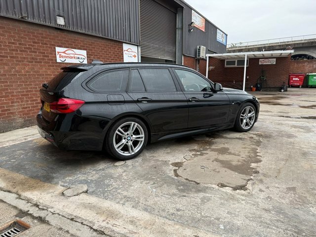 BMW 3 Series 2.0 330I M Sport Touring Euro 6 Black #2