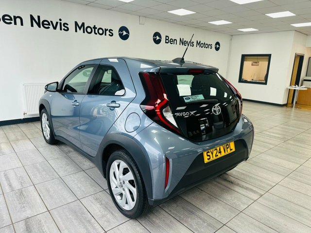 Toyota Aygo X 1.0 Vvt-i Pure Hatchback Euro 6 Grey #4