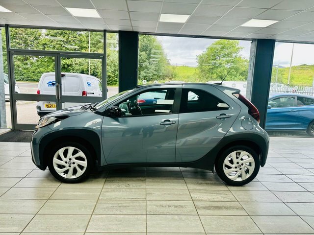 Toyota Aygo X 1.0 Vvt-i Pure Hatchback Euro 6 Grey #3