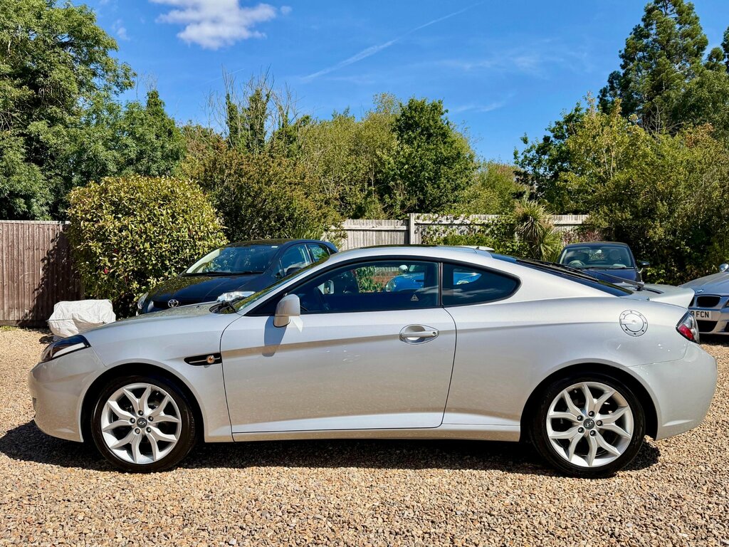 Hyundai Coupe 2.0 Siii Coupe 193 Gkm, 141 Bh Grey #2