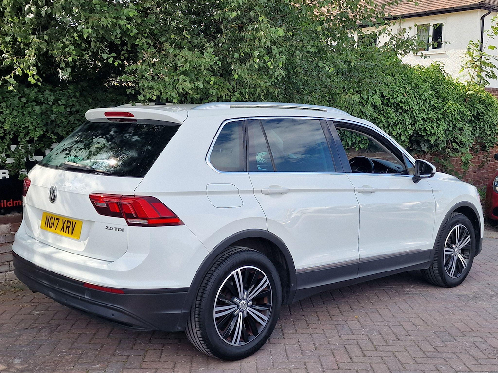 Volkswagen Tiguan 2.0 Tdi Bluemotion Tech Se Navigation Grey #7