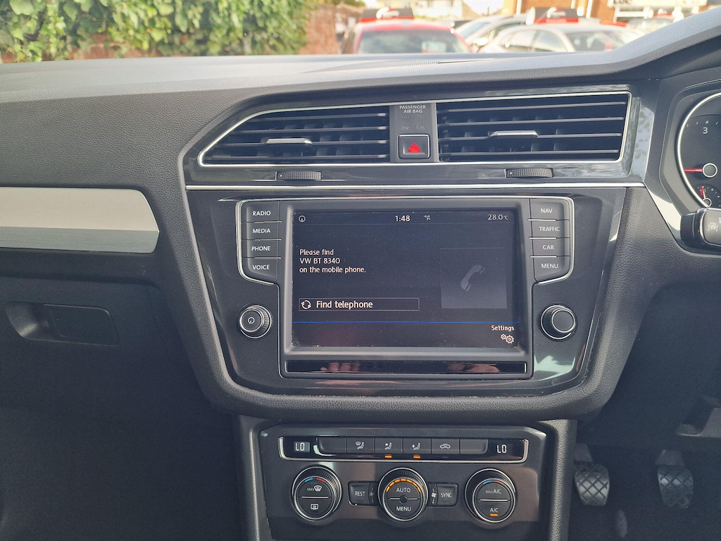 Volkswagen Tiguan 2.0 Tdi Bluemotion Tech Se Navigation Grey #21