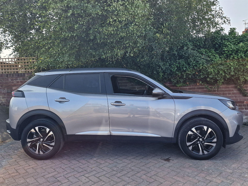 Peugeot 2008 1.2 Puretech Allure Premium Blue #8