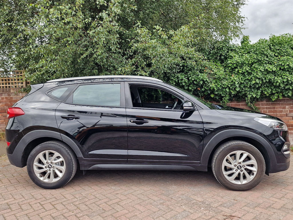 Hyundai Tucson 1.6L Se Nav White #9