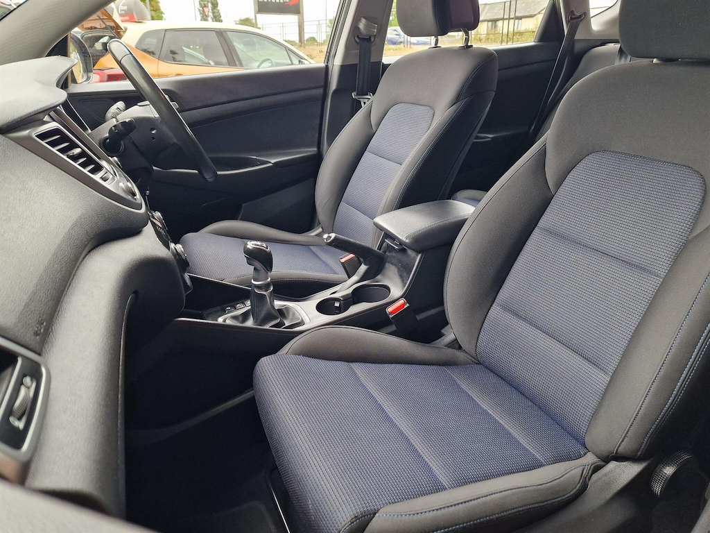 Hyundai Tucson 1.6L Se Nav White #21