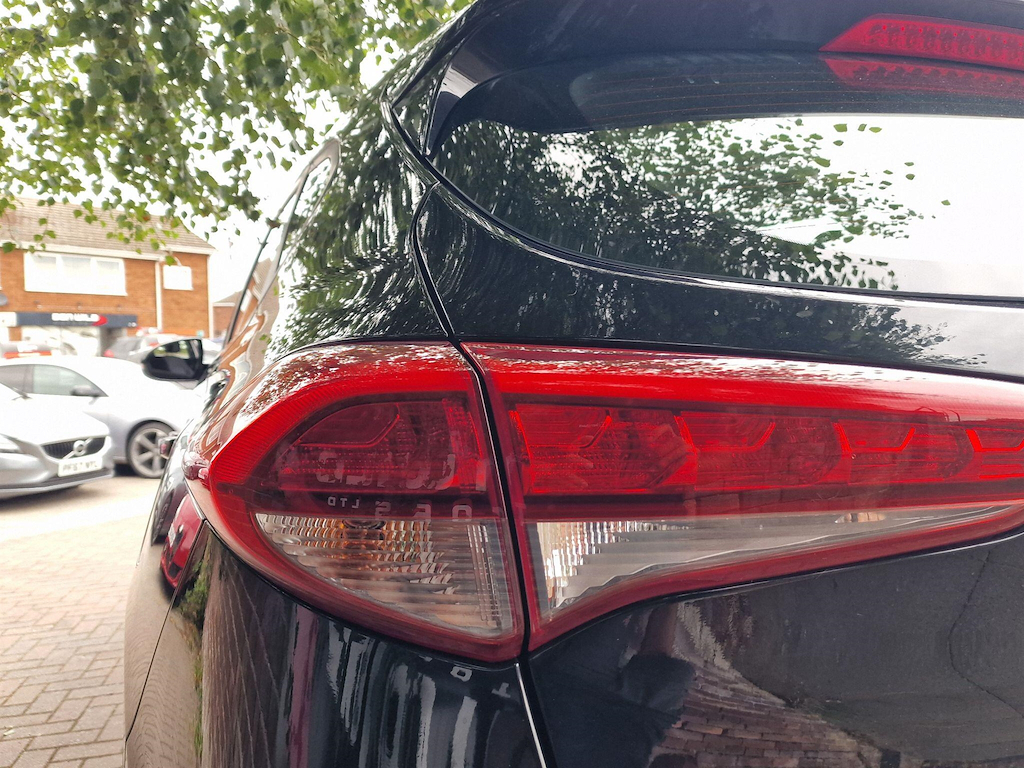Hyundai Tucson 1.6L Se Nav White #30